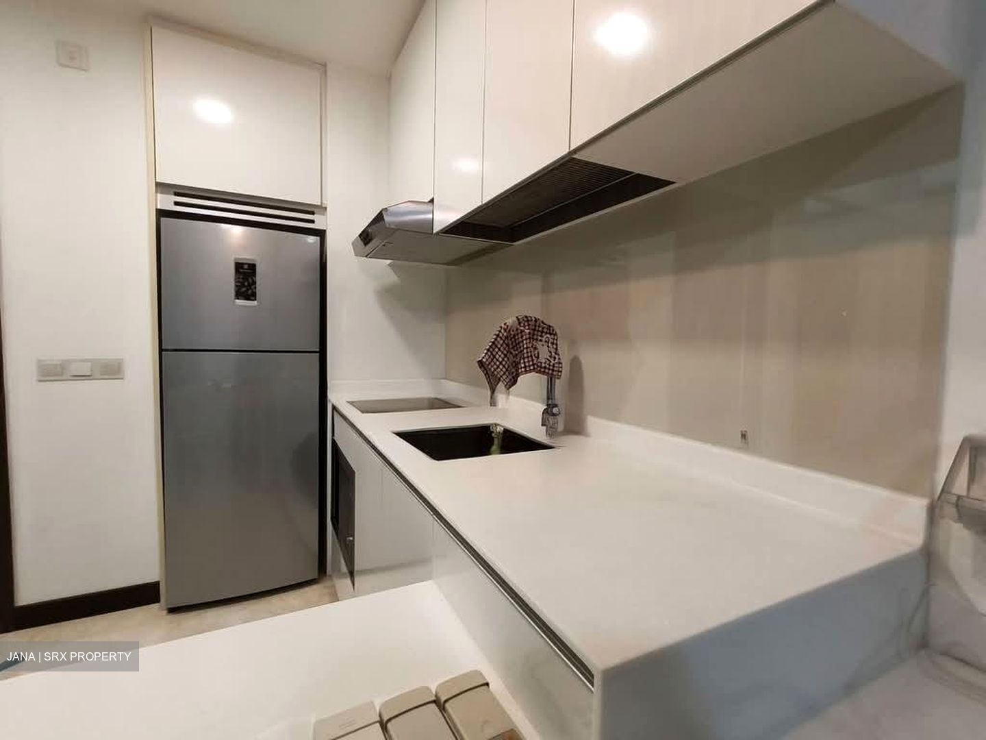 eCO (D16), Condominium #564977101